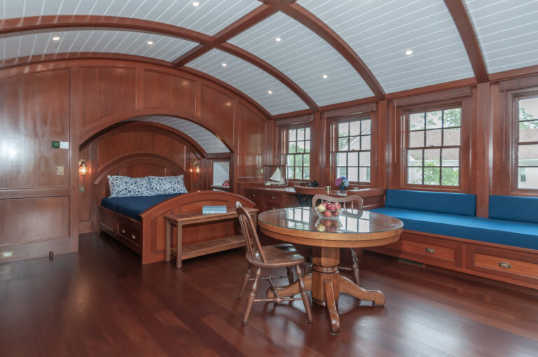 Ship Captain's Studio